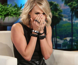 Carrie Underwood Shows Off Sick Abs At The Lake