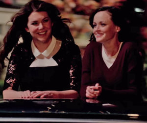 "Gilmore Girls" Trailer Teases Melissa McCarthy, Jess & Dean