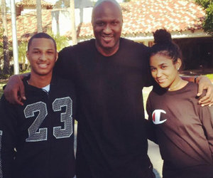 Lamar Odom Ends 2016 with His Kids In First Social Media Post Since Rehab