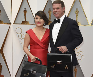 #EnvelopeGate Divides Hollywood Twitter After Oscars Boot Accountants Behind…
