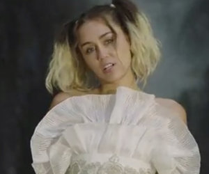 Miley Cyrus Sings and Dances for Love in 'Malibu' Music Video