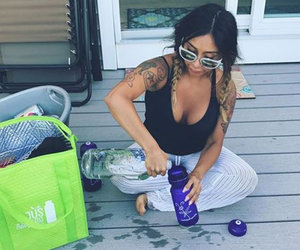 Snooki Gets Back to 'Jersey Shore' Drinking Mode in Time for Memorial Day