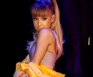 Ariana Grande Visits Manchester Bombing Victims In the Hospital