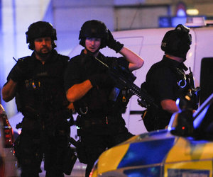 Ariana Grande, Mandy Moore Among Stars Reacting to London Bridge Tragedy