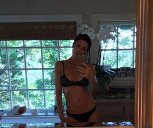 Lisa Rinna Shows Off Shredded Stomach In Hot New Instagram Post