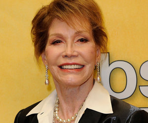 Celebrity Deaths of 2017 (Photos)