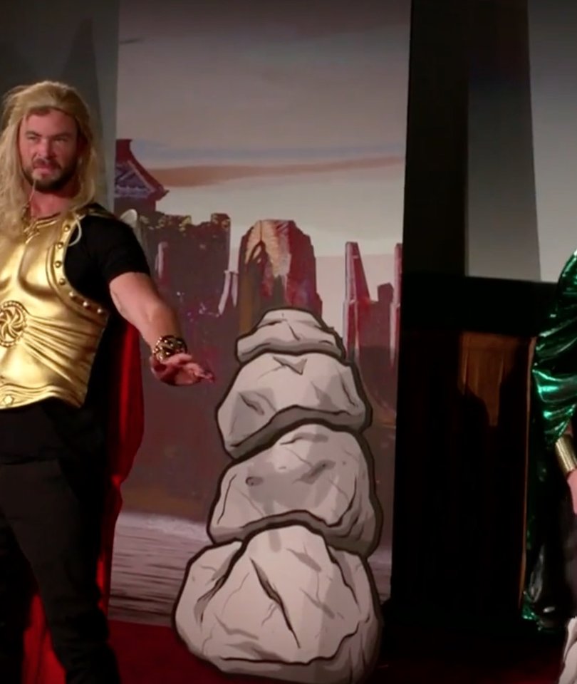 'Thor Ragnarok' Cast Surprises Audience With Live Performance of