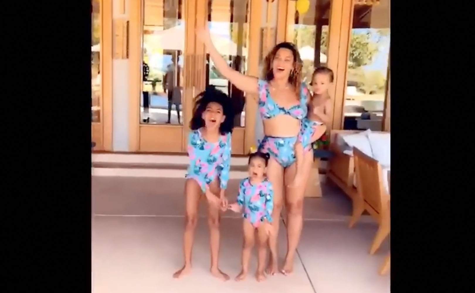 Blue Ivy Steals Spotlight In New Year's Eve Photo, After ...