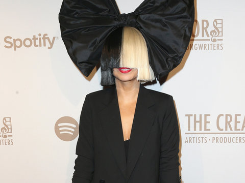 Sia Confirms She Is A Mom, Wustoo